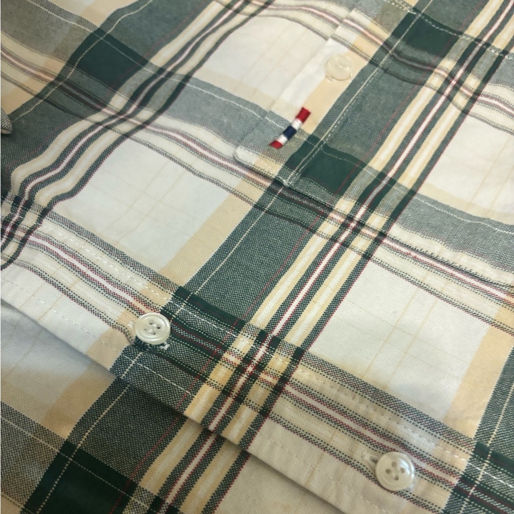 LARGE LARRO BUTTON UP - Picture 5 of 5